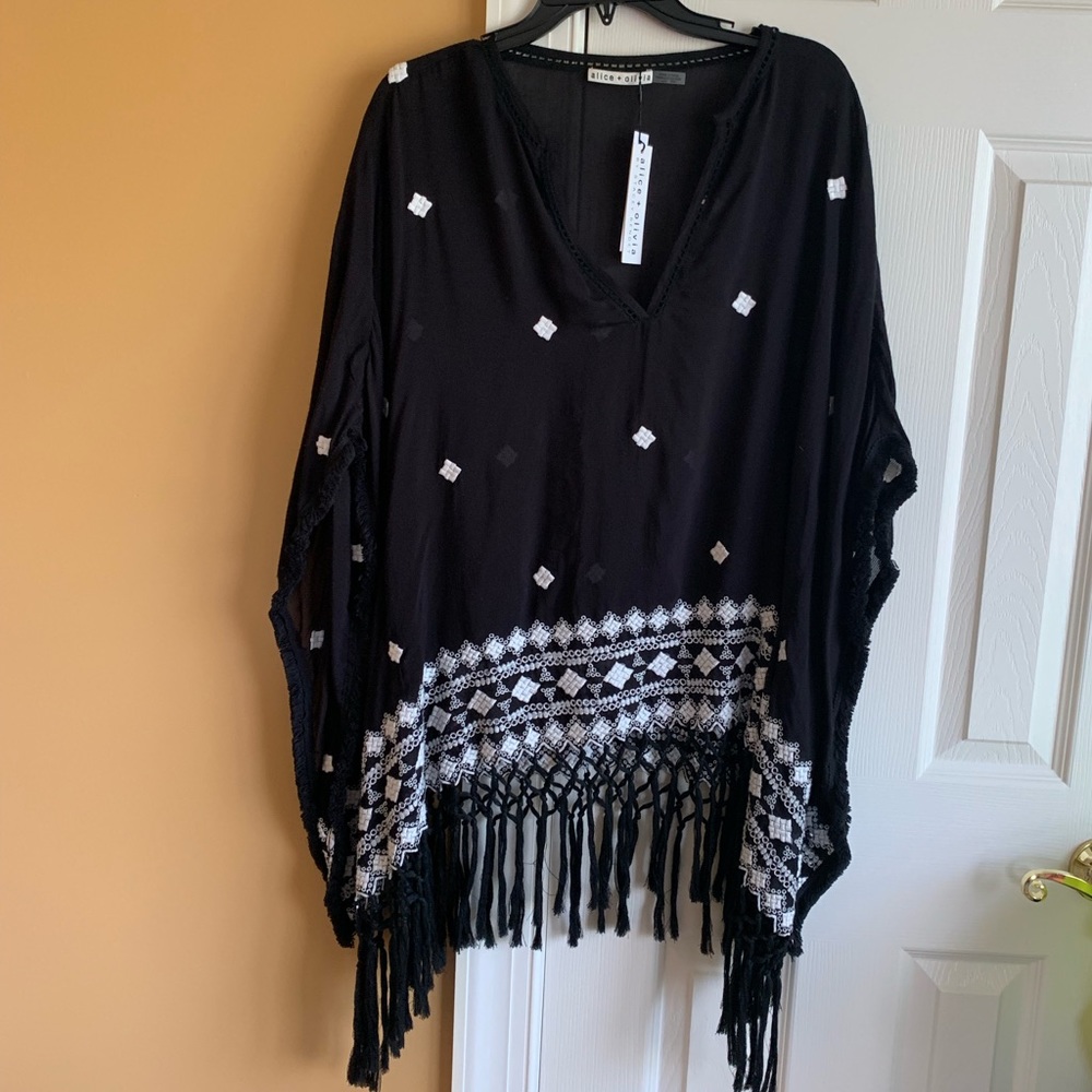 NWT Alice + Olivia top women size XS/S